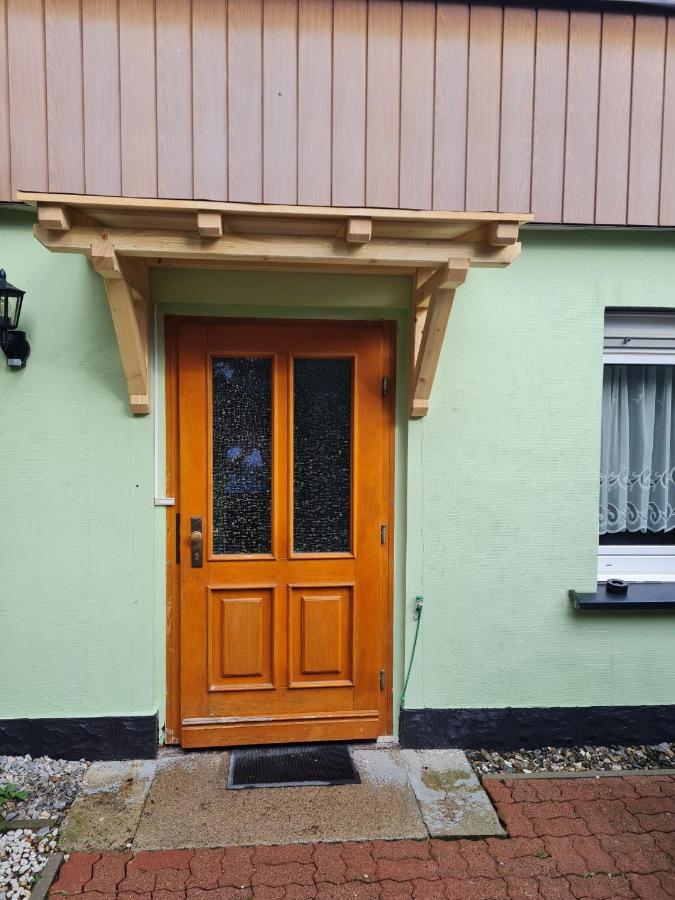 Haus Am Waldesrand Apartment Tanne Exterior photo