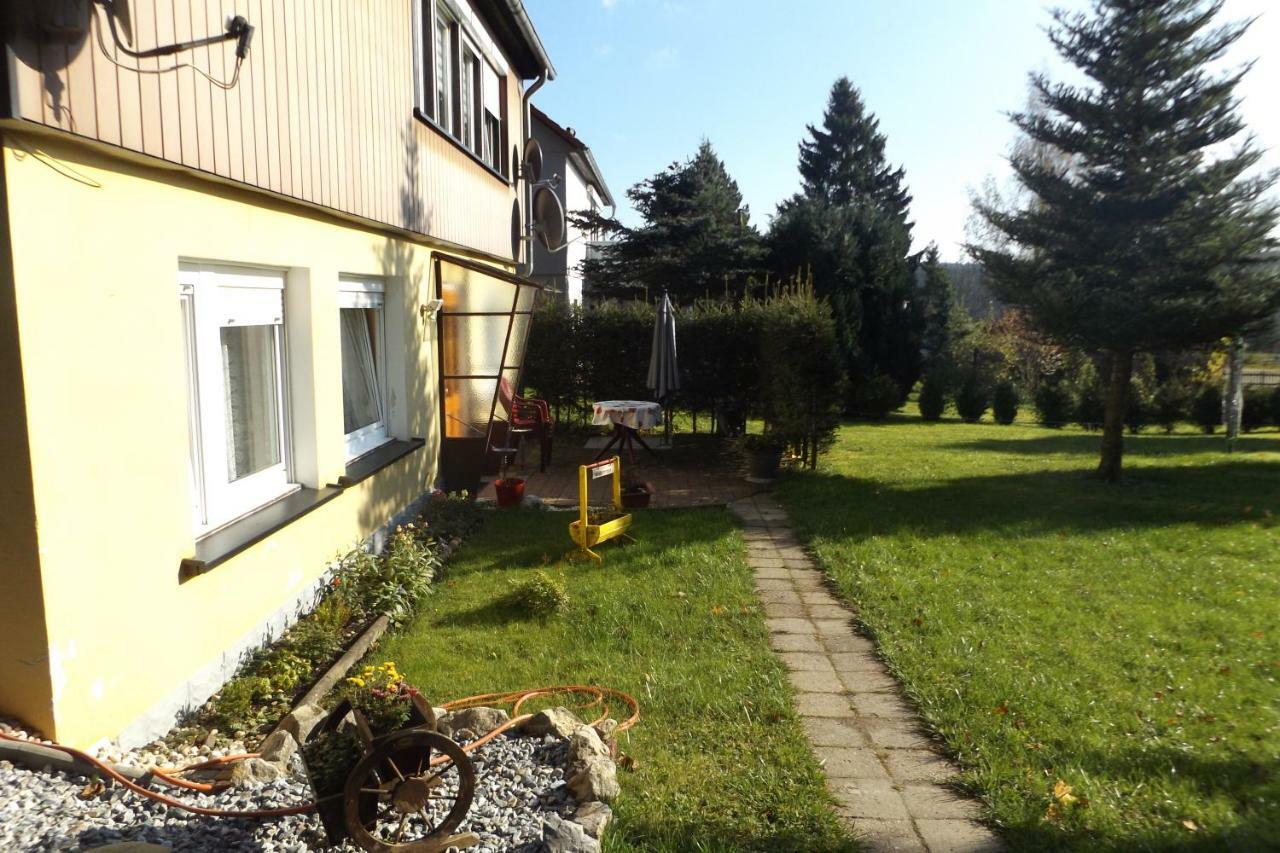 Haus Am Waldesrand Apartment Tanne Exterior photo
